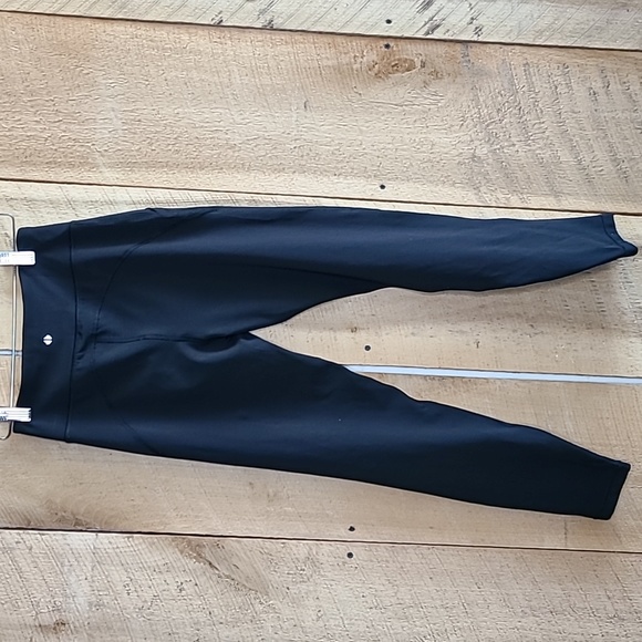 Thrive Societe Hidden Pocket Legging - Picture 3 of 5